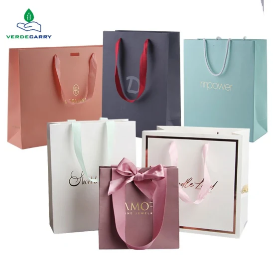 En gros personnalisé luxe artisanat cadeau brun blanc emballage Bolsa De Papel imprimé sac cadeau sacs en papier kraft avec votre propre logo